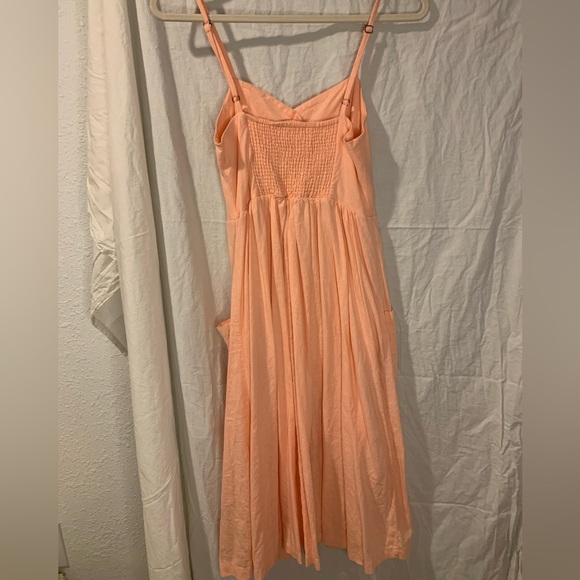 The cutest dress ever comfortable, and so flattering on! Coral pink color - Picture 4 of 4
